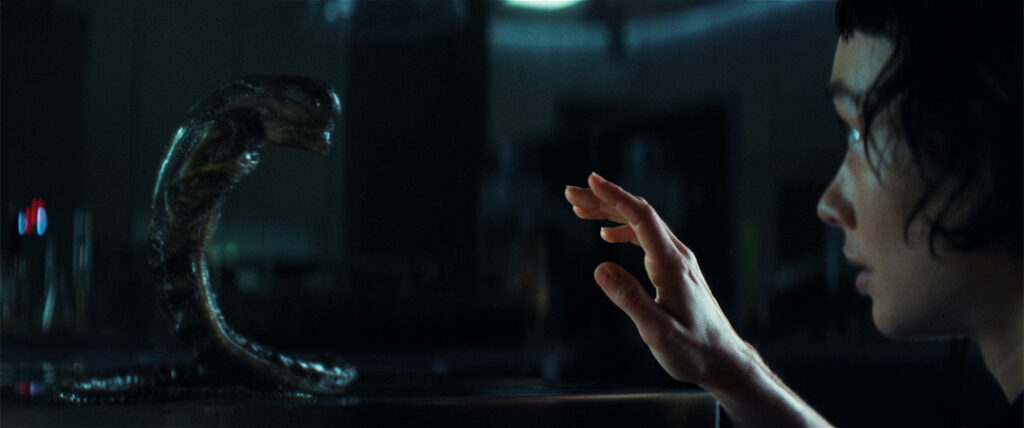 Alien: Earth - Wendy communicating with a Chestburster